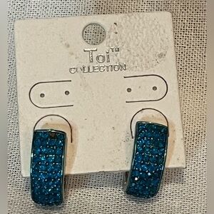 Too Collection Bling Earrings.